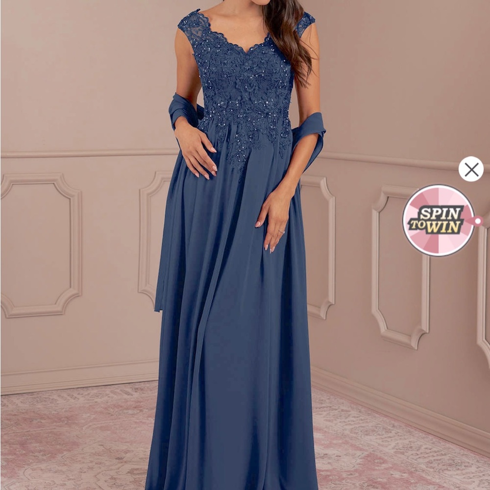 Amethyst mother of the bride dress. Dark navy size 22